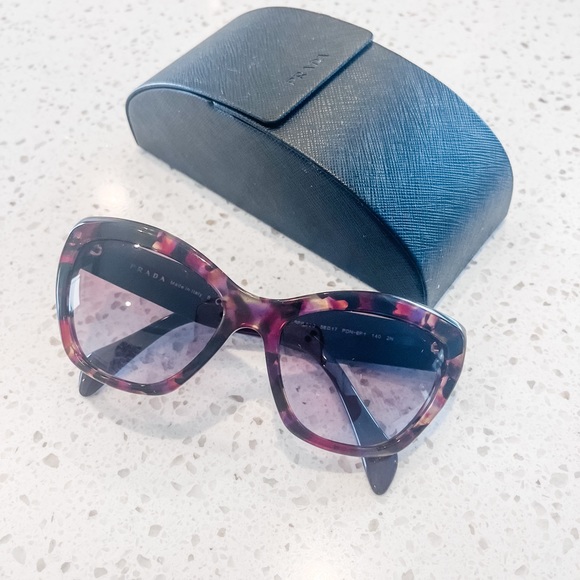 Purple tortoise Prada sunglasses - Picture 1 of 3